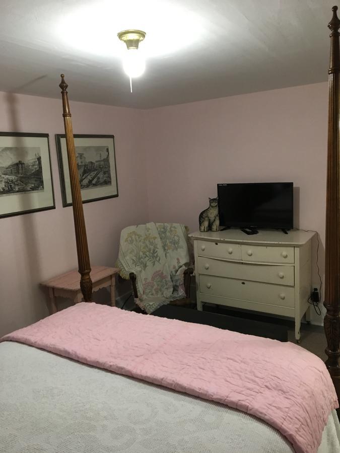 Hummingbird Hill Bed & Breakfast Stoddard Rom bilde